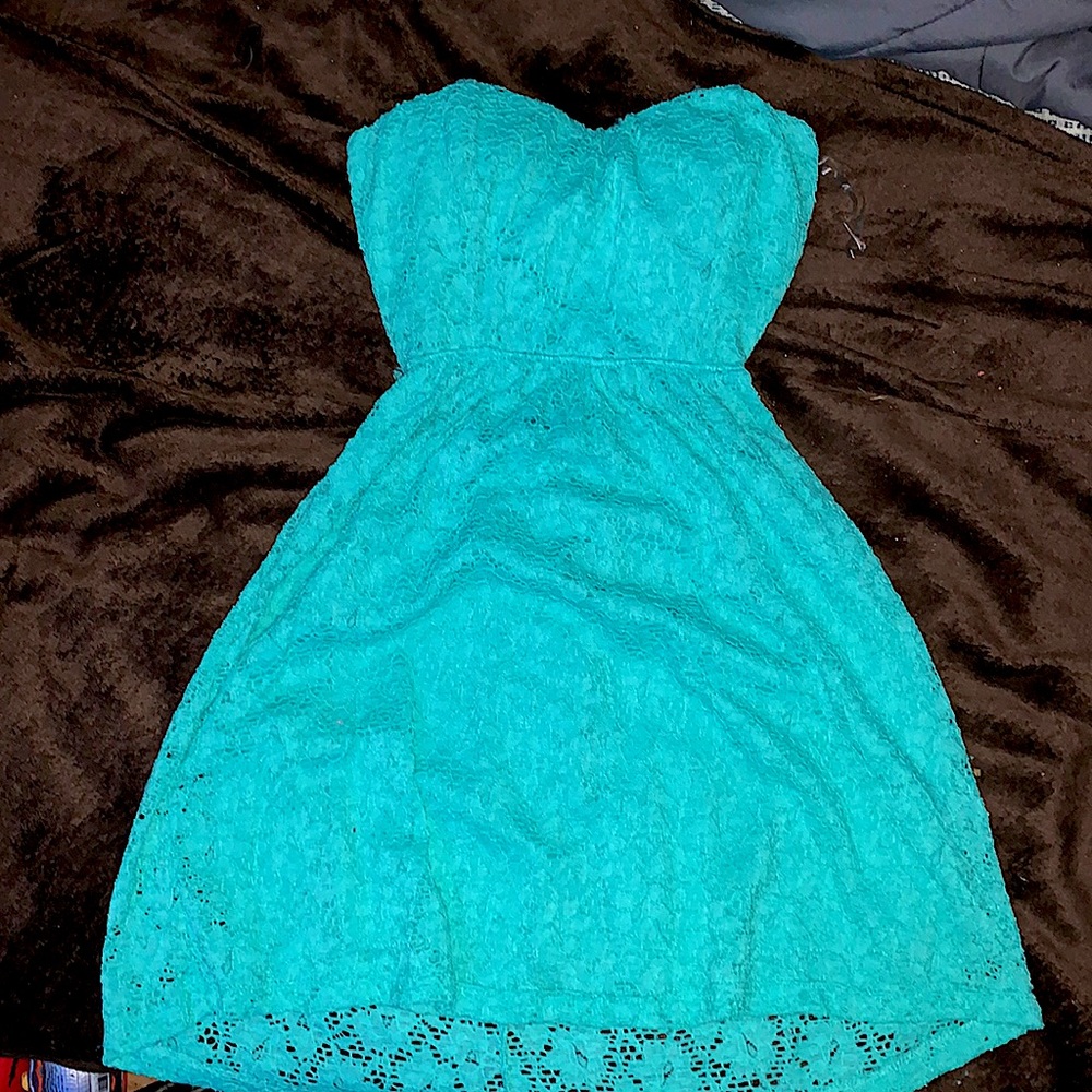 I am selling a rue21 teal/blue dress in the size medium.